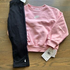 NWT Nike Girls Set size 6